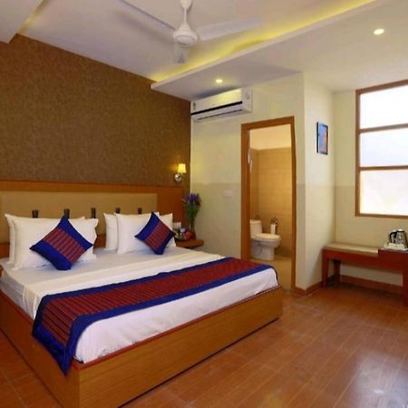 Hotel Airport Inn Nuova Delhi Esterno foto