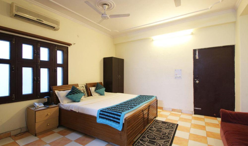 Hotel Airport Inn Nuova Delhi Esterno foto