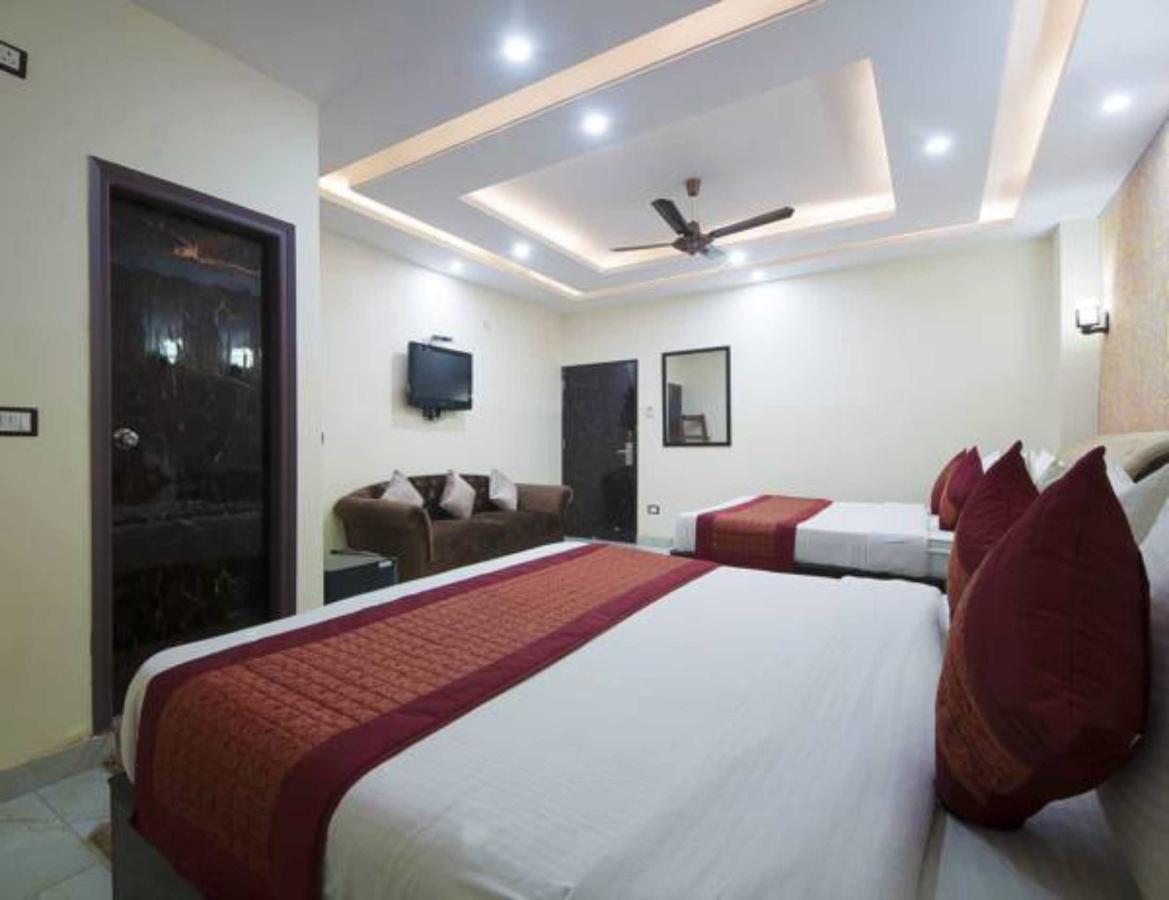 Hotel Airport Inn Nuova Delhi Esterno foto