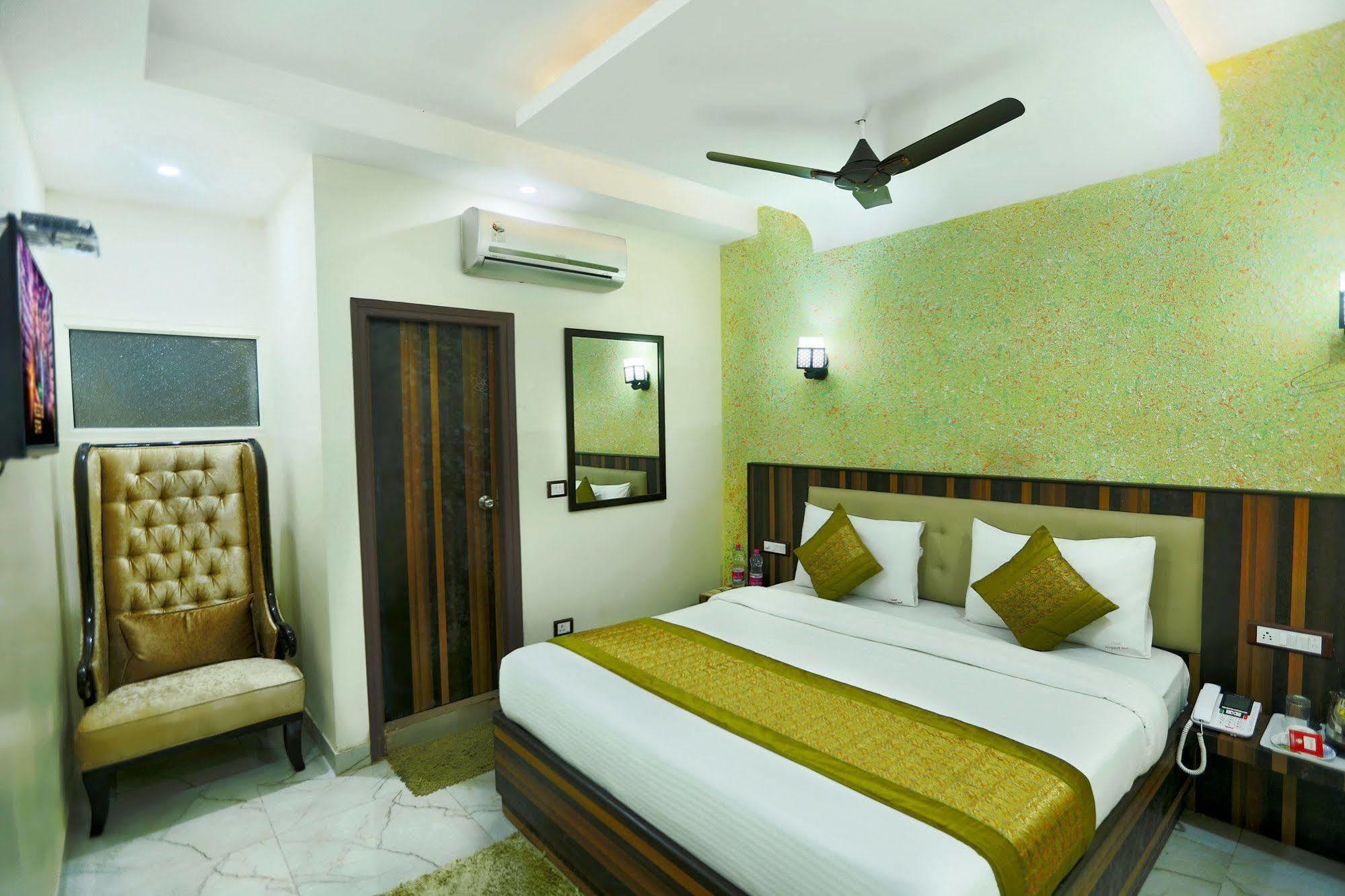 Hotel Airport Inn Nuova Delhi Esterno foto
